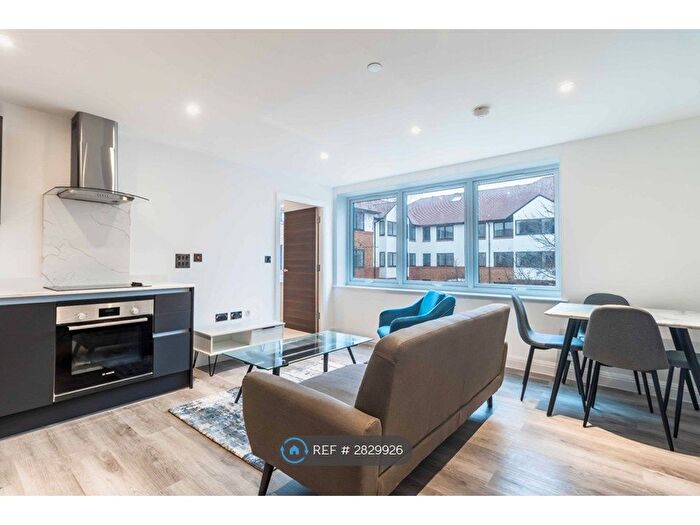 1 Bedroom Flat To Rent In Swan Courtyard, Birmingham, B26