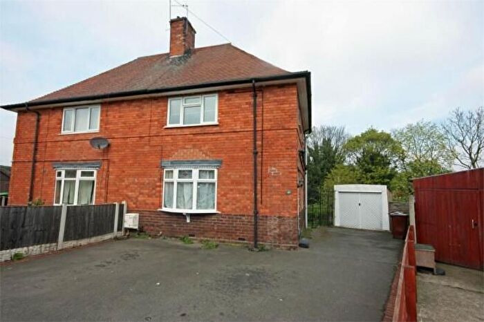 3 Bedroom Property To Rent In Halstead Close, Nottingham, NG8