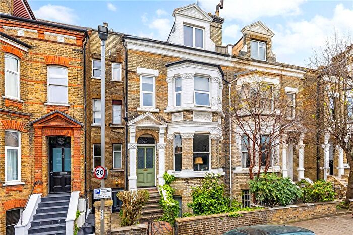 3 Bedroom Maisonette For Sale In Santos Road, Putney, London, SW18