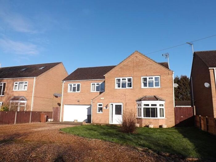 5 Bedroom Detached House To Rent In School Road, Middleton, PE32
