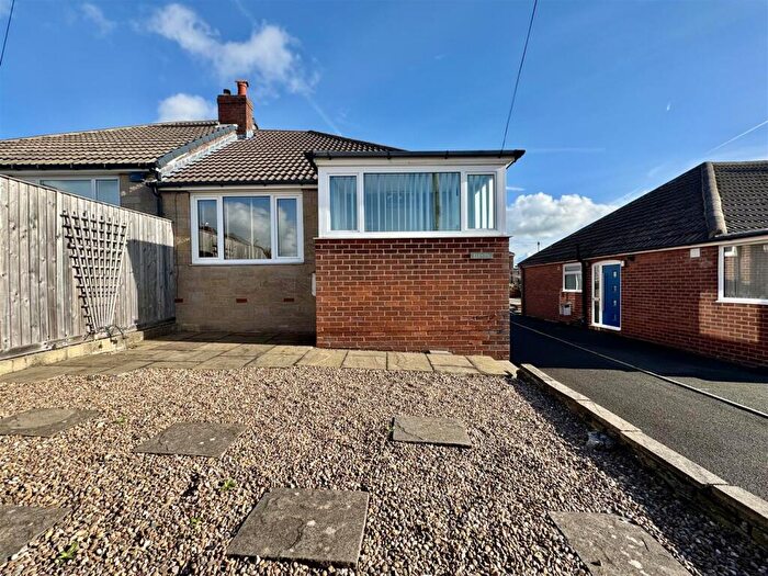 2 Bedroom Semi-Detached Bungalow For Sale In Rowley Drive, Lepton, Huddersfield, HD8