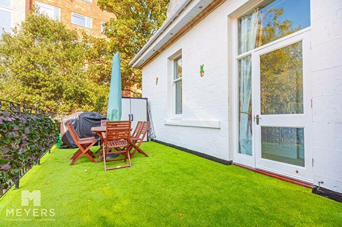 2 Bedroom Apartment To Rent In Royal Victoria Apartments, Poole Road, Westbourne, BH4