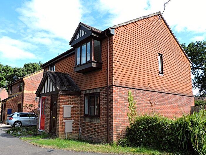 2 Bedroom Semi-Detached House To Rent In Aghemund Close, Chineham, RG24