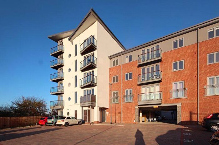 2 Bedroom Apartment To Rent In Bittern House, Gateshead, NE8