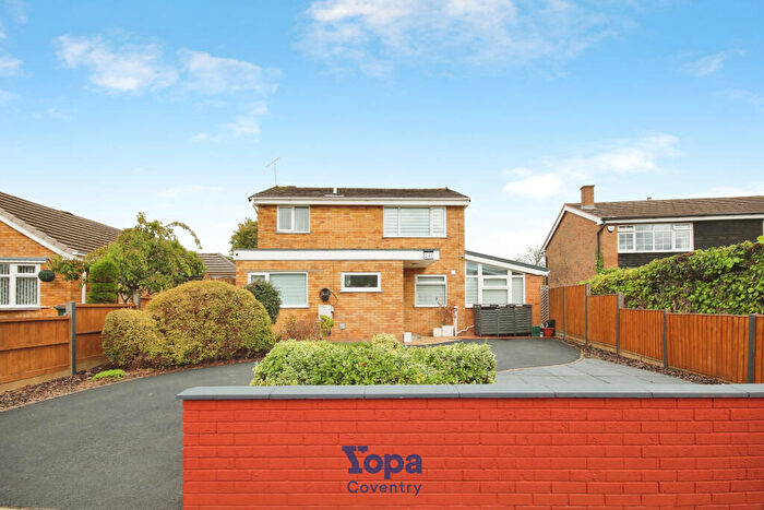 4 Bedroom Detached House For Sale In Upper Eastern Green Lane, Coventry, CV5