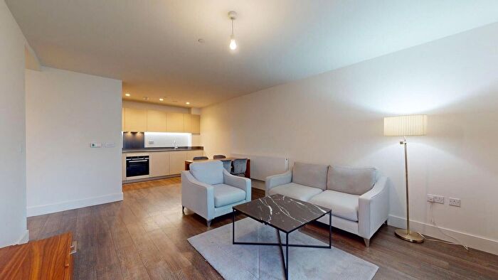 2 Bedroom Flat For Sale In North End Road, Wembley, HA9