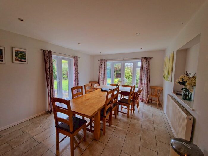 5 Bedroom Detached House To Rent In Beranburh Field, Wroughton, Swindon, SN4