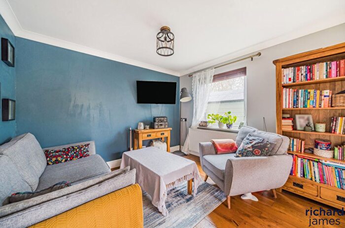 3 Bedroom End Of Terrace House For Sale In Holbein Field, Grange Park, Swindon, Wiltshire, SN5
