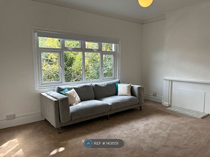 1 Bedroom Flat To Rent In South Croydon, South Croydon, CR2