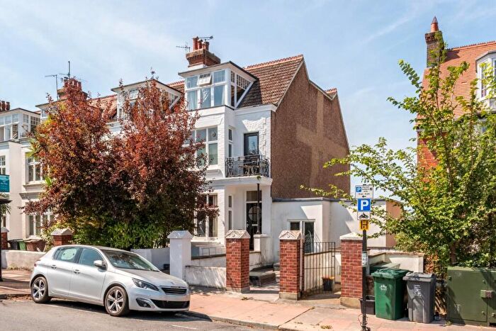 Flat For Sale In Beaconsfield Villas, Brighton, BN1