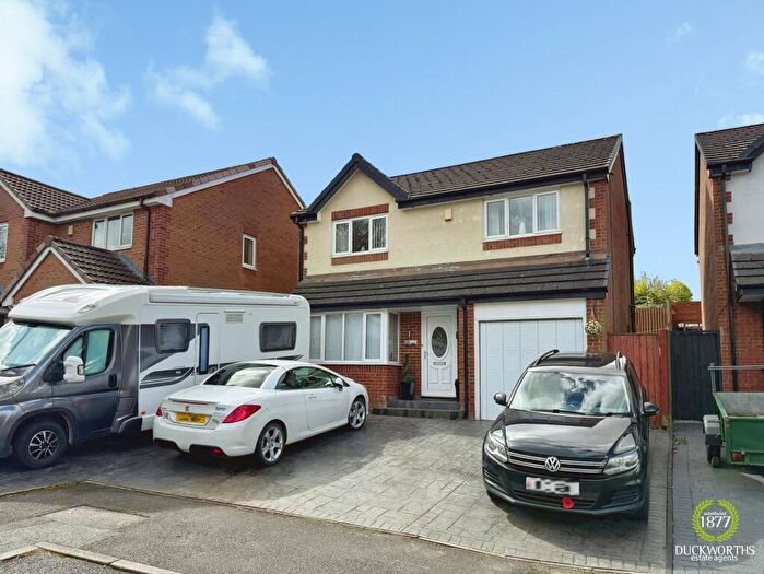 3 Bedroom Detached House For Sale In Dalglish Drive, Blackburn, BB2