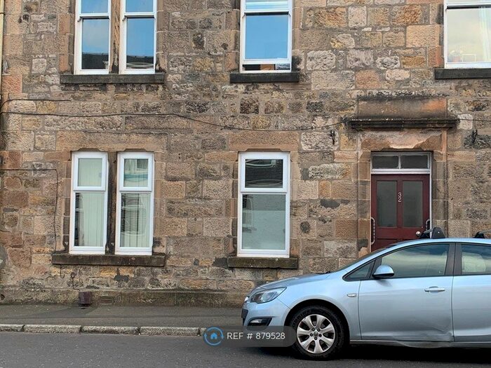 2 Bedroom Flat To Rent In High Street, Lochwinnoch, PA12