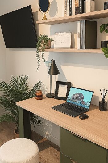 Studio To Rent In Clarence Street, Kingston Upon Thames, Surrey, KT1