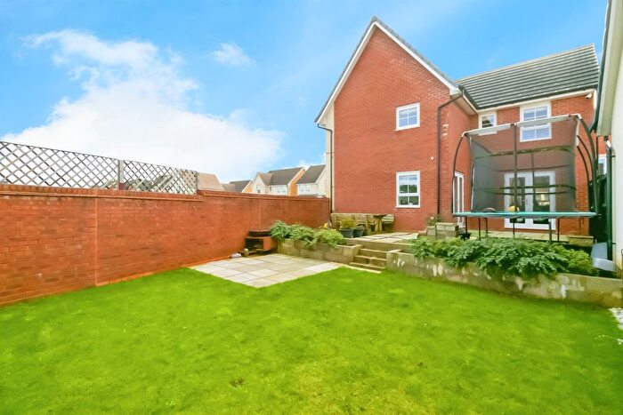 4 Bedroom Detached House For Sale In Orchard Walk, St. Athan, Vale Of Glamorgan, CF62