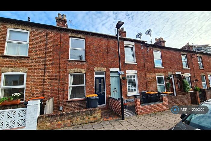 2 Bedroom Terraced House To Rent In Beaconsfield Street, Bedford, MK41