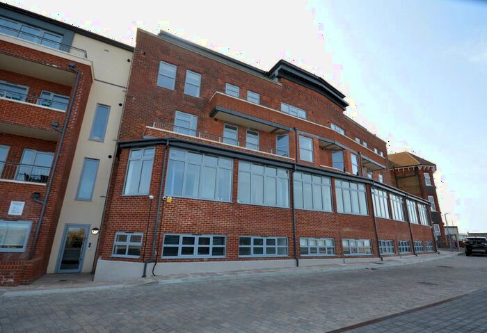 2 Bedroom Maisonette To Rent In Westcliff House, Sea Road, Westgate, CT8