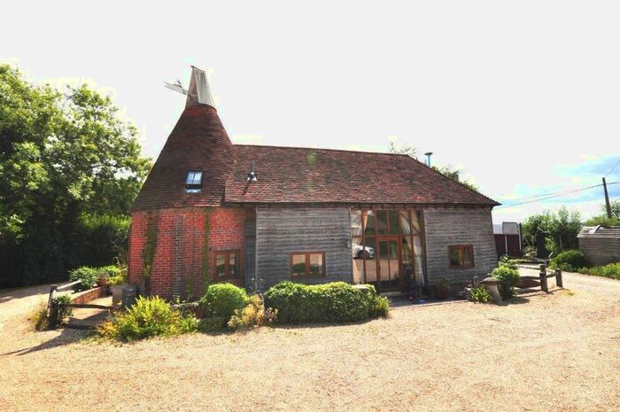 2 Bedroom Detached House To Rent In Bodiam, Robertsbridge, East Sussex, TN32