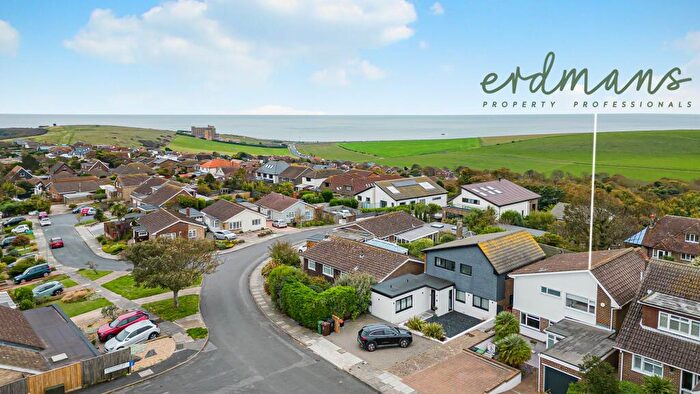 4 Bedroom Detached House For Sale In Wanderdown Road, Ovingdean, BN2