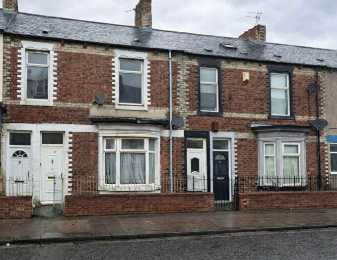 3 Bedroom Flat To Rent In Chichester Road, South Shields, NE33