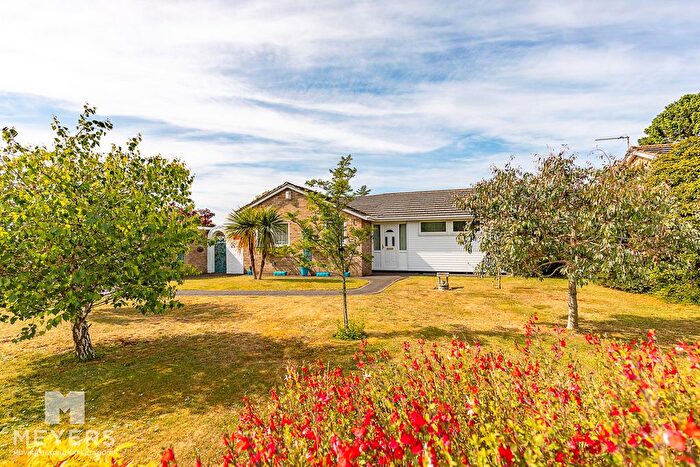 3 Bedroom Detached Bungalow For Sale In Glenmoor Road, Ferndown, BH22