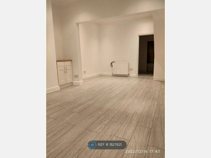 2 Bedroom Terraced House To Rent In Dingle Grove, Liverpool, L8