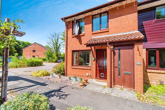 1 Bedroom Flat For Sale In Dales Way, Totton, Southampton, Hampshire, SO40