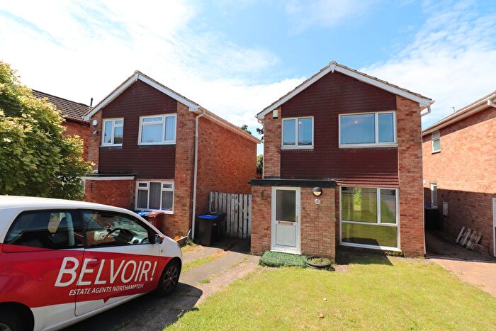 3 Bedroom Detached House To Rent In St Johns Avenue, Obelisk Rise, Kingsthorpe, Northampton, NN2