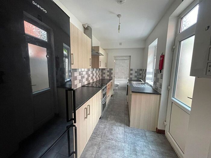 3 Bedroom Terraced House To Rent In Portland Road, Edgbaston, Birmingham, B17