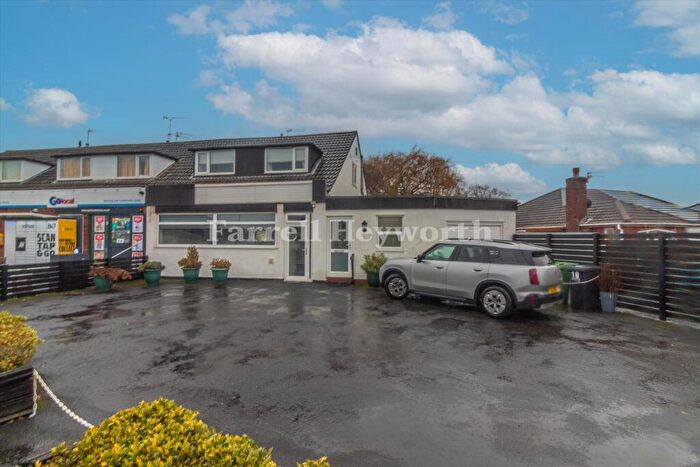 4 Bedroom Semi Detached House For Sale In Tarnway Avenue, Thornton Cleveleys, FY5