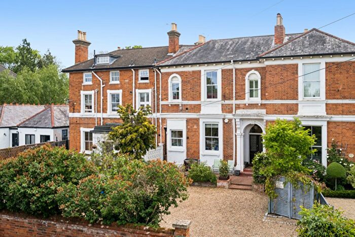 3 Bedroom Property For Sale In Ray Park Avenue, Maidenhead, SL6