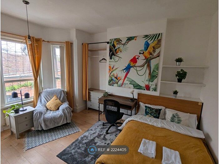 5 Bedroom Terraced House To Rent In Grosvenor Road, Coventry, CV1