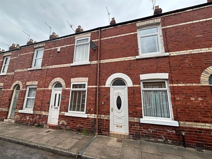 2 Bedroom Property To Rent In Rosslyn Street, York, YO30