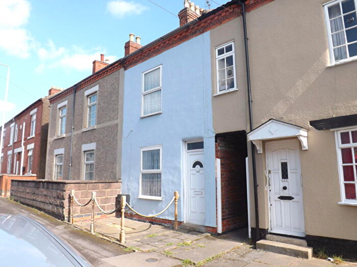 3 Bedroom House To Rent In Central Road, Hugglescote, LE67