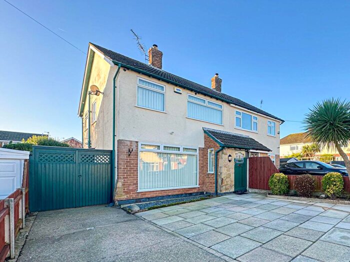 3 Bedroom Semi-Detached House For Sale In Rusland Avenue, Wirral, CH61