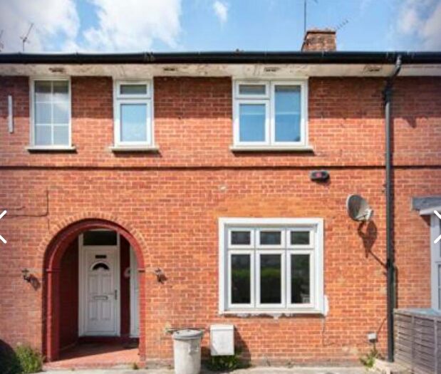 3 Bedroom Terraced House To Rent In Westway, Shepherds Bush, W12