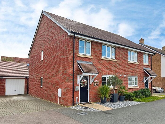 3 Bedroom Semi-Detached House For Sale In Mace Road, Mildenhall, IP28