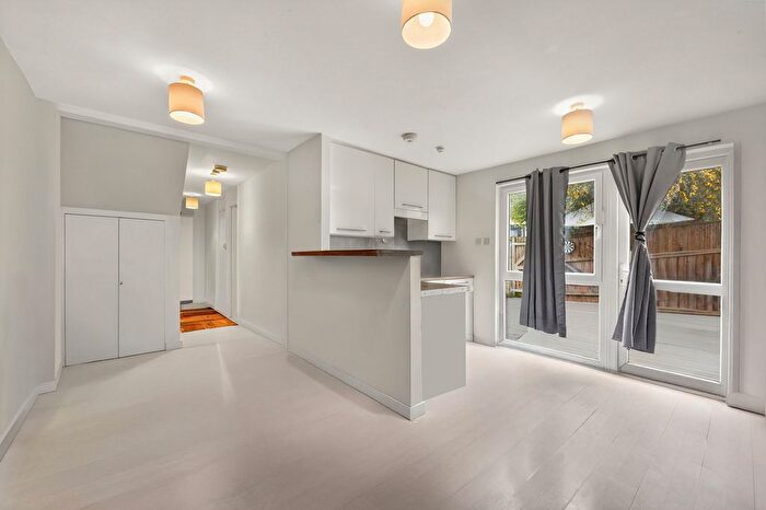 2 Bedroom Flat To Rent In The Heights, Charlton, SE7