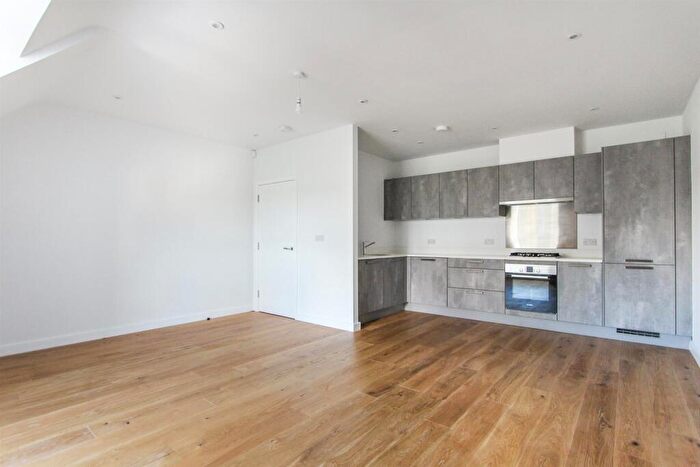 1 Bedroom Apartment To Rent In Wheatley Road, Whitstable, CT5