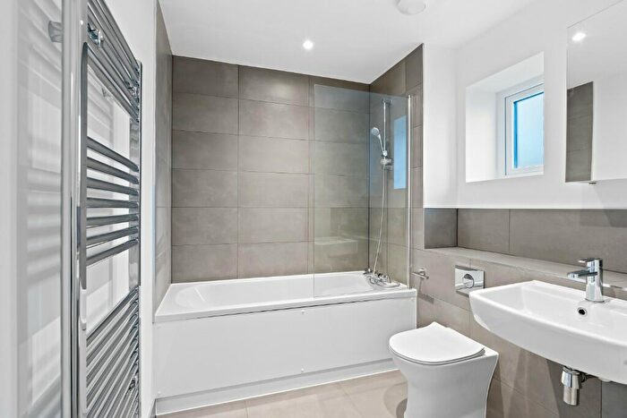 2 Bedroom End Of Terrace House To Rent In Victor Francis Crescent, Ipswich, Suffolk, IP1