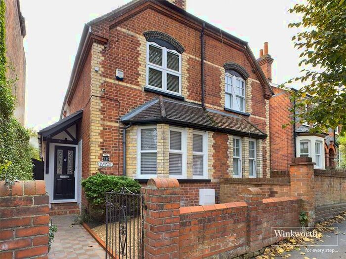 3 Bedroom Semi-Detached House To Rent In Wantage Road, Reading, RG30