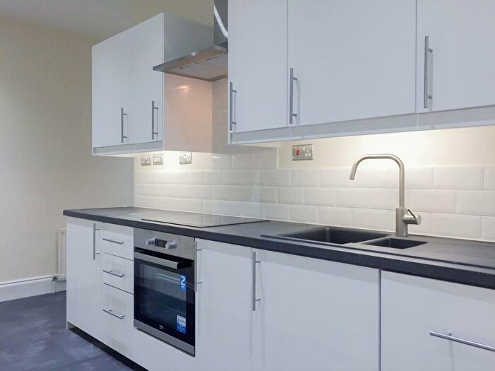 6 Bedroom House To Rent In Harrison Place, Newcastle Upon Tyne, NE2