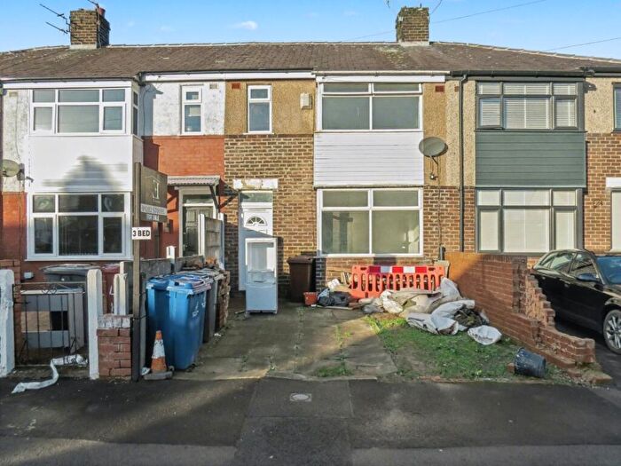 3 Bedroom Terraced House For Sale In Kelsall Avenue, Blackburn, Lancashire, BB1