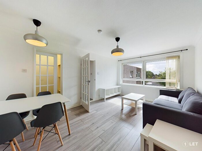 2 Bedroom Flat To Rent In Mortonhall Park Crescent, Mortonhall, Edinburgh, EH17