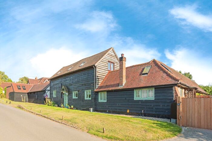 3 Bedroom Maisonette For Sale In Cromwell Court, Thornborough Road, Nash, Milton Keynes, MK17