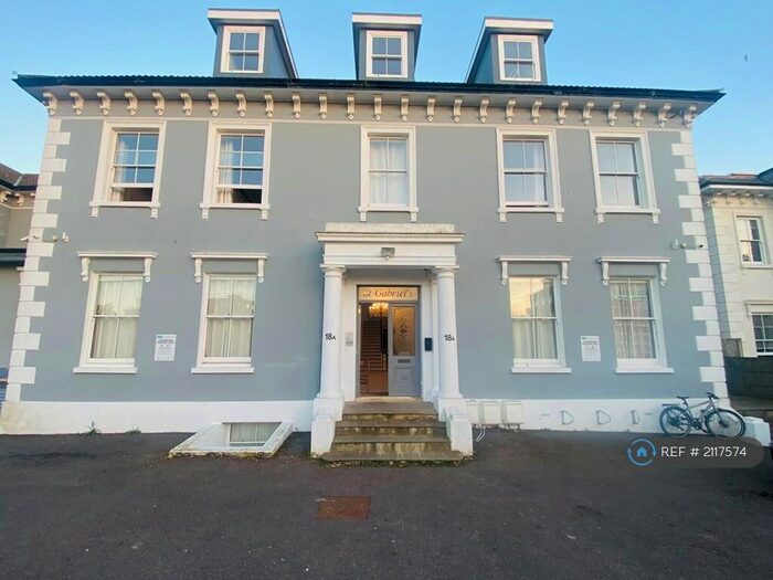 3 Bedroom Flat To Rent In Brighton And Hove, Brighton And Hove, BN2