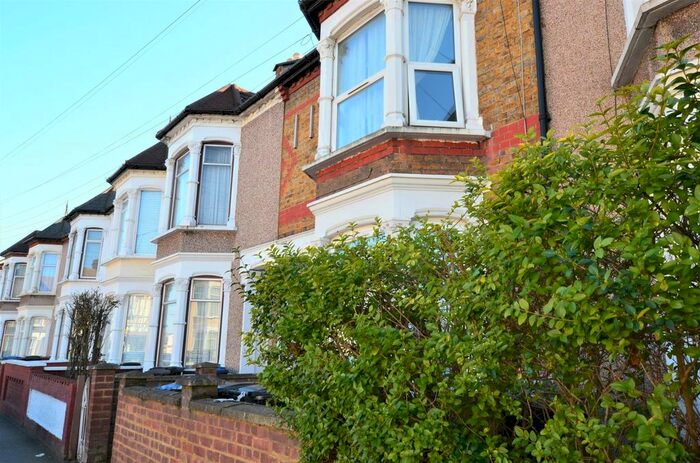 1 Bedroom Flat To Rent In Bury Street, London, N9