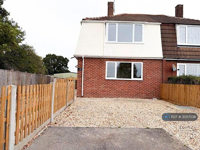 2 Bedroom Semi-Detached House To Rent In Gosport Road, Fareham, PO14
