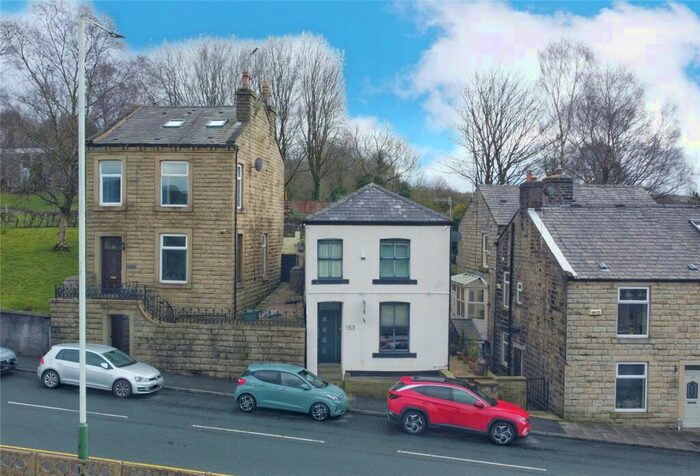 4 Bedroom Detached House For Sale In Bolton Road North, Ramsbottom, Bury, BL0