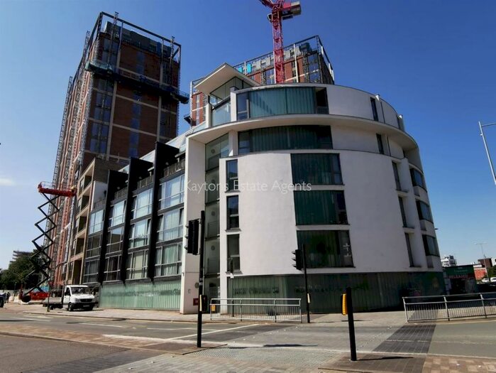 2 Bedroom Apartment To Rent In Transport House, M5