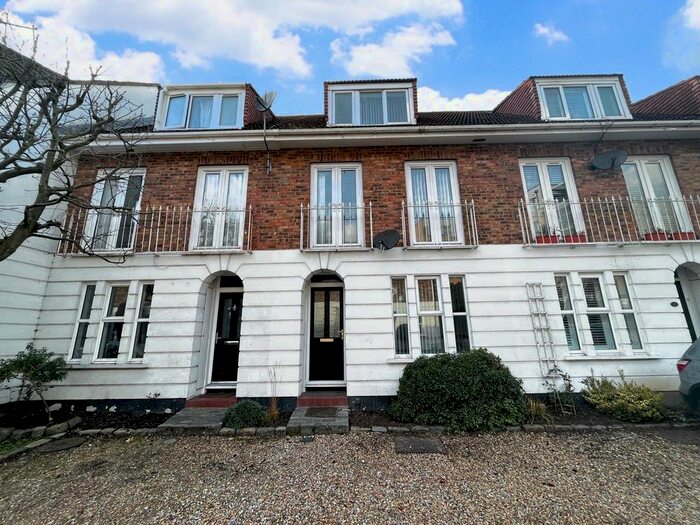 3 Bedroom Terraced House To Rent In Robinscroft Mews, London, SE10